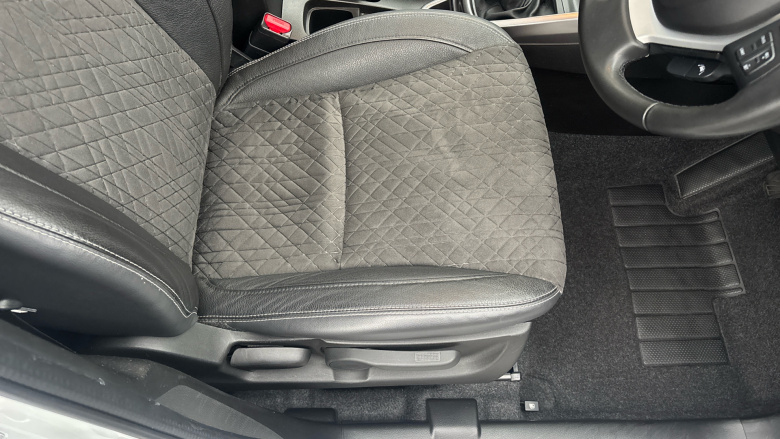 Suzuki Vitara 1.4 Boosterjet 48V Hybrid SZ5 5dr Petrol Estate